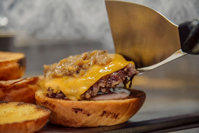 Burger Clásica Yum Tsa